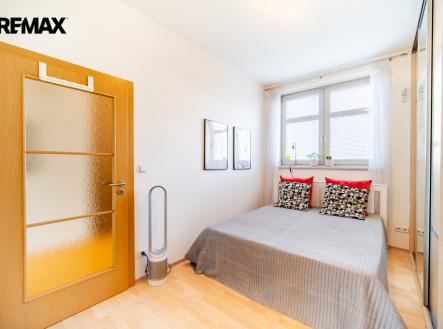 LOŽNICE | Pronájem bytu, 2+kk, 65 m²