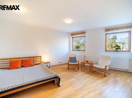 HLAVNÍ POKOJ | Pronájem bytu, 1+1, 43 m²