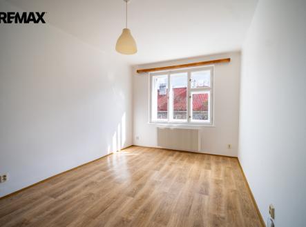 biskupcova-1865-83-1.jpg | Pronájem bytu, 1+kk, 26 m²