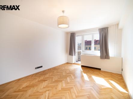 Obývací pokoj s lodžií | Pronájem bytu, 2+1, 67 m²