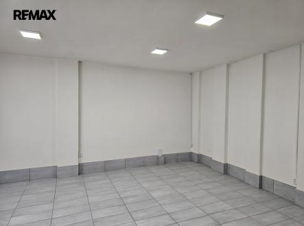 whatsapp-image-2025-12-27-at-19.56.29.jpeg | Pronájem - obchodní prostor, 50 m²