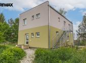 Pronájem - kanceláře, 70 m²