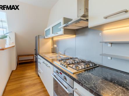 zelena-8.jpg | Pronájem bytu, 2+kk, 52 m²