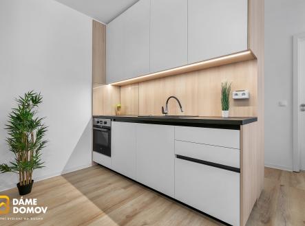 Radek Motyka Zlin Pronajem ParkTower small 02 | Pronájem bytu, 1+kk, 34 m²
