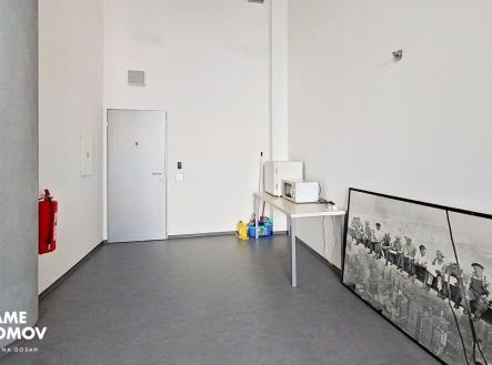 5648-Jana-Antonina-Bati-Photo-1 | Pronájem - kanceláře, 31 m²