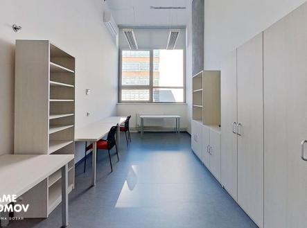 5648-Jana-Antonina-Bati-Photo-3 | Pronájem - kanceláře, 31 m²