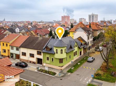 Prodej - dům/vila, 279 m²