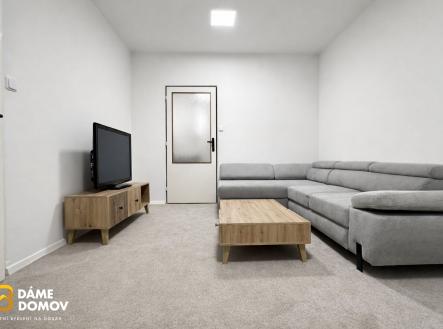 Pronájem 3+1 L.Váchy - obývák 2 | Pronájem bytu, 3+1, 72 m²