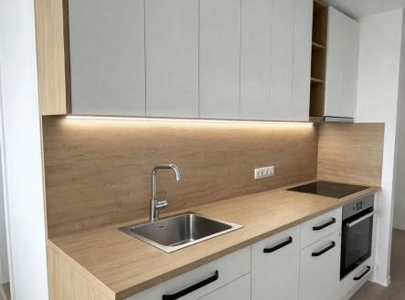 Pronájem 3+1 L.Váchy - kuchyně | Pronájem bytu, 3+1, 72 m²