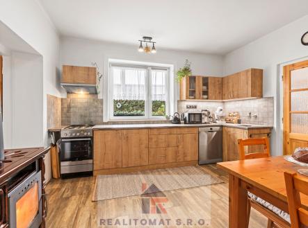 prerov-nad-labem-19.jpg | Prodej - dům/vila, 170 m²