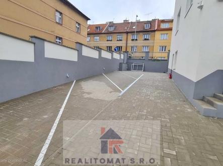 5a98-2.jpg | Prodej - malý objekt/garáž