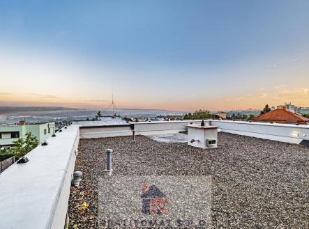 p1557117.jpg | Prodej - dům/vila, 175 m²