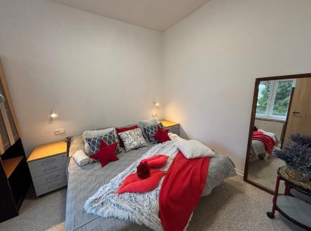 5ba03524-9994-4a1e-bc9b-5d9856d6d0ed | Pronájem bytu, 2+1, 71 m²
