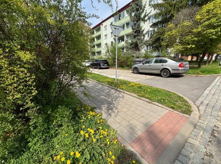 1fca5cbc-9bcf-44e9-a32b-aac8d6bc4c26 | Prodej bytu, 4+1, 104 m²