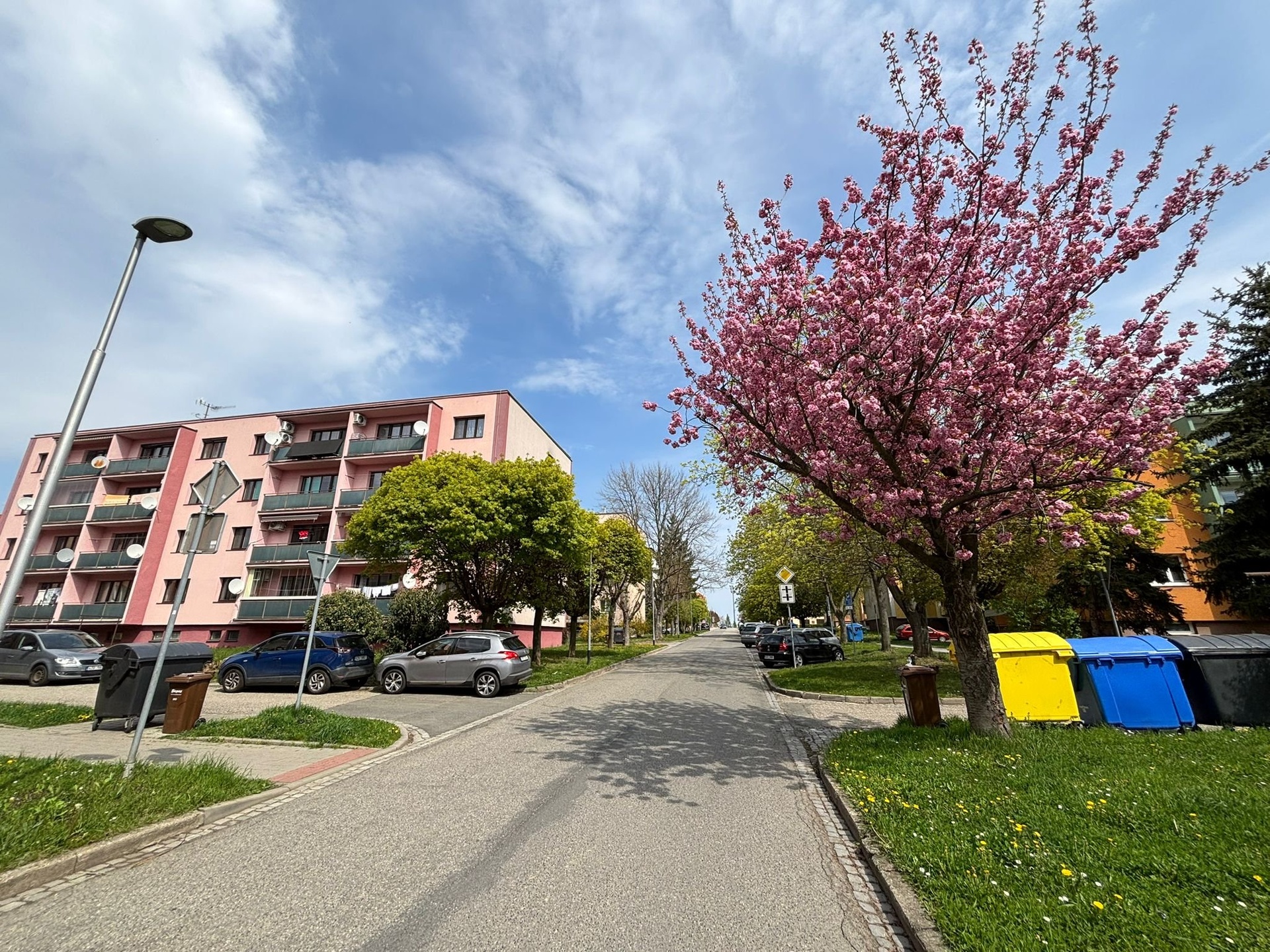 35404f6c-fcbc-4125-97d3-6a20b600e2a1