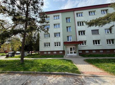 f5448bbe-b70b-499f-8612-1ad3ca796e92 | Prodej bytu, 4+1, 104 m²