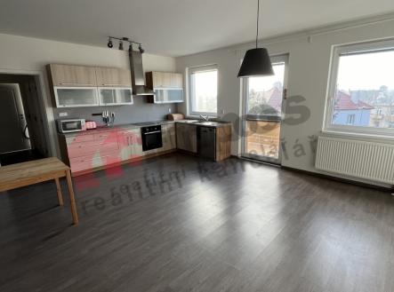 Pronájem bytu, 2+kk, 70 m²