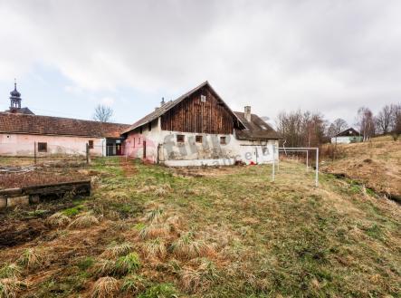 Prodej - zemědělský objekt, 4 950 m²