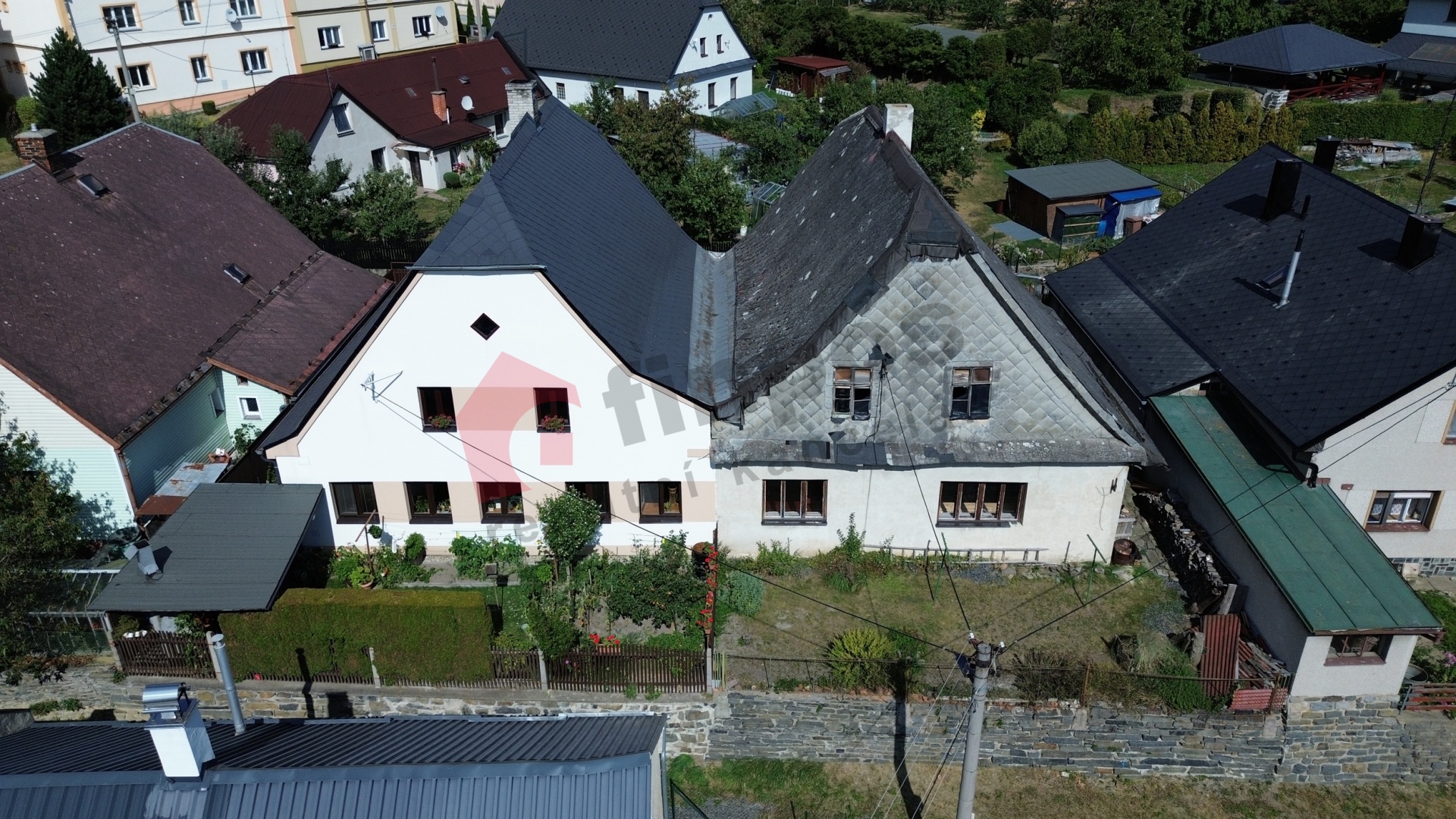 Prodej rodinného domu v Budišově ke kompletní rekonstrukci 165m2, zahrada 100m2