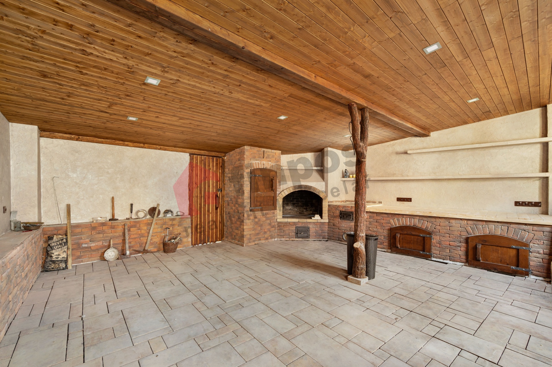 Prodej RD 1+1 50 m2, letní kuchyně 45 m2, Bošovice