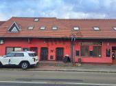 Pronájem - restaurace, 205 m²