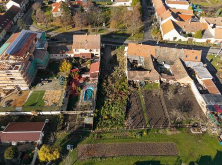 Prodej - pozemek pro bydlení, 715 m²