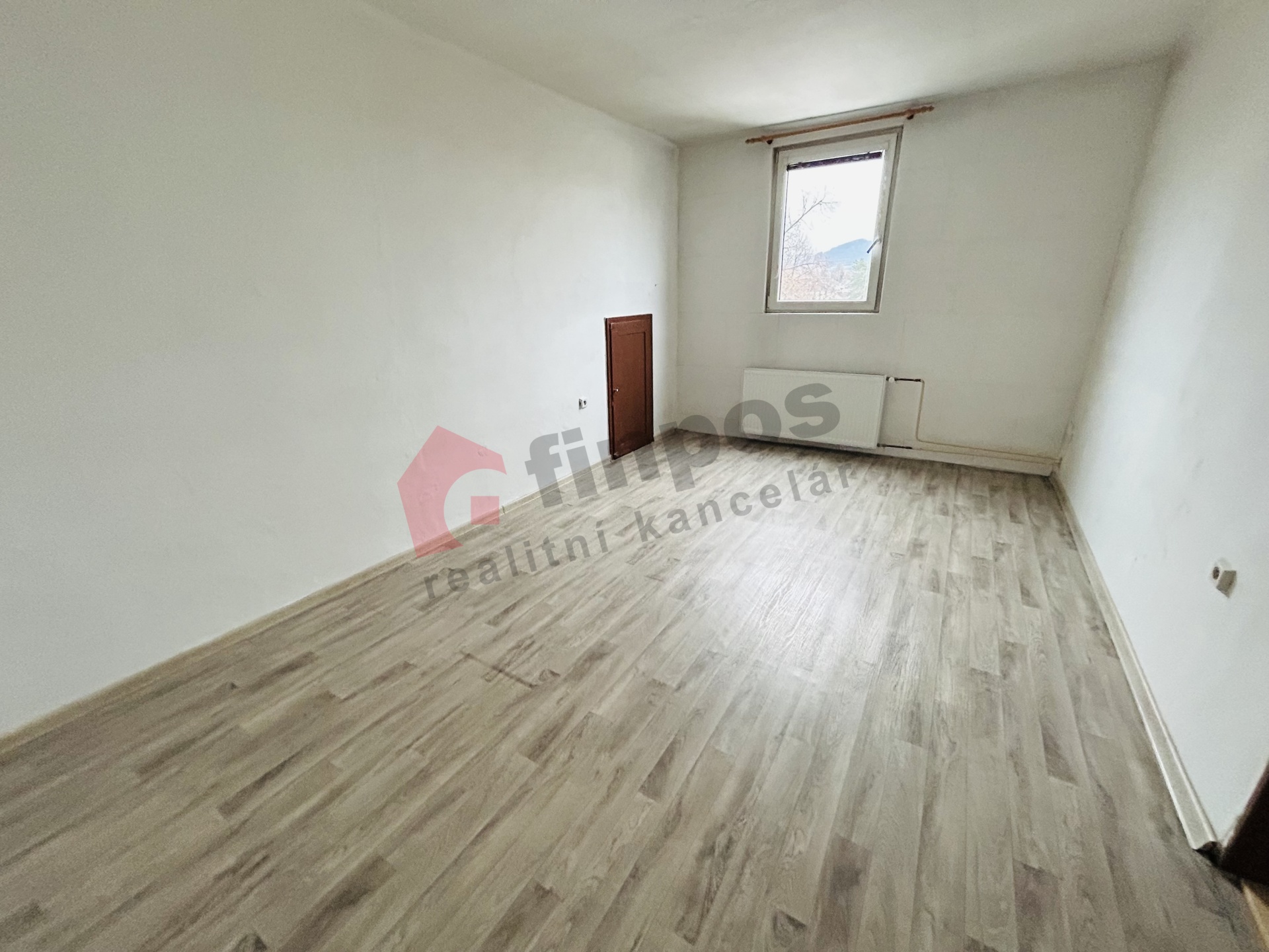 Pronájem prostorného bytu 4+1 (110 m²), Jindřichov ve Slezsku