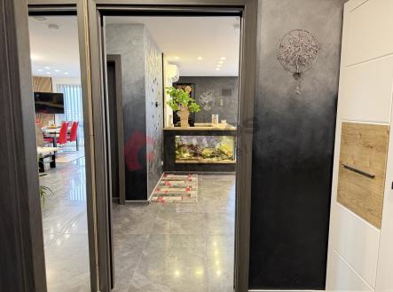 Prodej - dům/vila, 239 m²