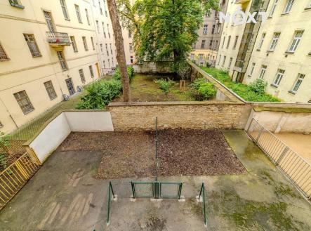 Prodej bytu, 2+1, 246 m²