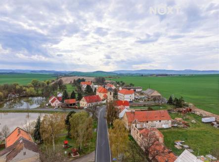 Prodej - pozemek pro bydlení, 1 921 m²