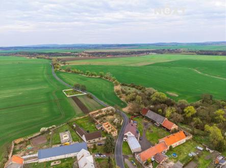Prodej - pozemek pro bydlení, 1 921 m²