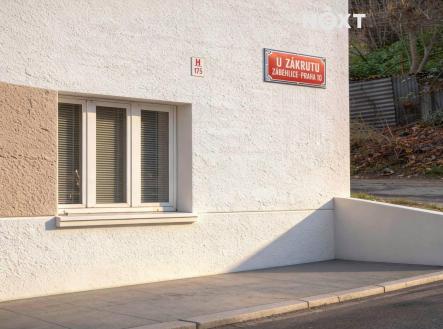 Prodej - komerční objekt, administrativní budova, 254 m²