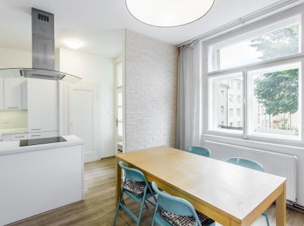 Evropská 20 web (10) | Pronájem bytu, 2+1, 75 m²