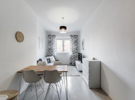 Nad Kajetánkou 28 web (2) | Pronájem bytu, 2+kk, 48 m²