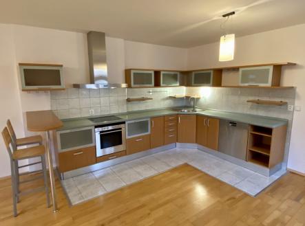 4 kuchyn 1 | Prodej - dům/vila, 135 m²