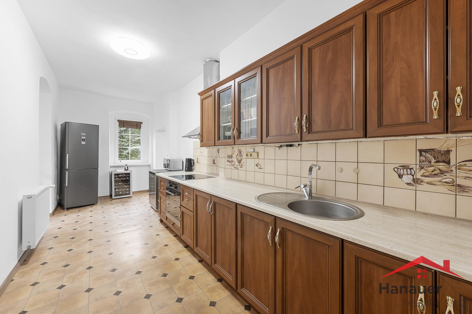 Palackeho 135_55.jpg