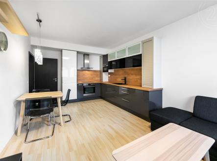 . | Pronájem bytu, 2+kk, 60 m²