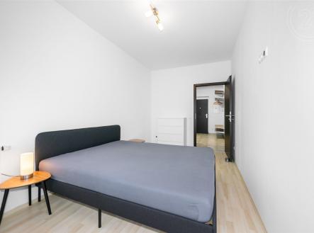 . | Pronájem bytu, 2+kk, 60 m²