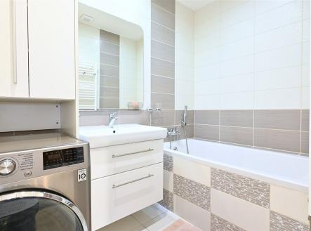 . | Pronájem bytu, 3+1, 75 m²