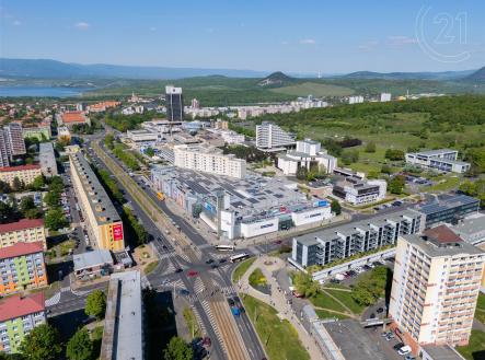 . | Prodej - obchodní prostor, 180 m²