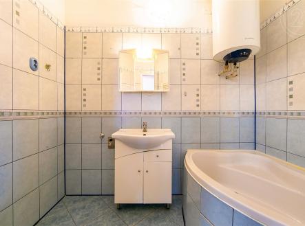 . | Pronájem bytu, 3+1, 74 m²