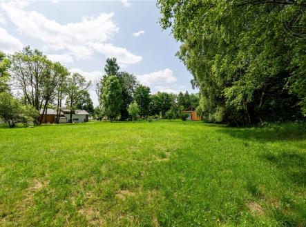 . | Prodej - pozemek, trvalý travní porost, 1 898 m²