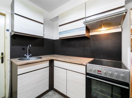 . | Prodej - dům/vila, 166 m²