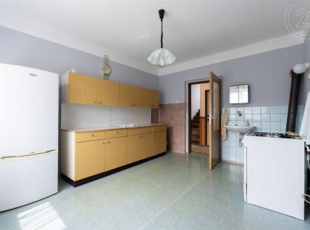 . | Prodej - dům/vila, 147 m²