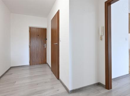 . | Pronájem bytu, 2+kk, 48 m²