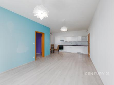 . | Pronájem bytu, 2+kk, 77 m²