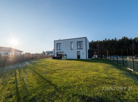 . | Prodej - dům/vila, 162 m²