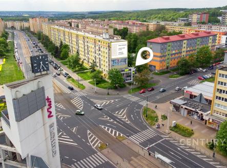 . | Pronájem - kanceláře, 90 m²