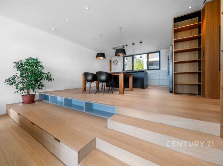 Kuchyňský kout / jídelna | Prodej - dům/vila, 321 m²