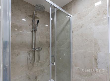 . | Pronájem bytu, 2+kk, 35 m²